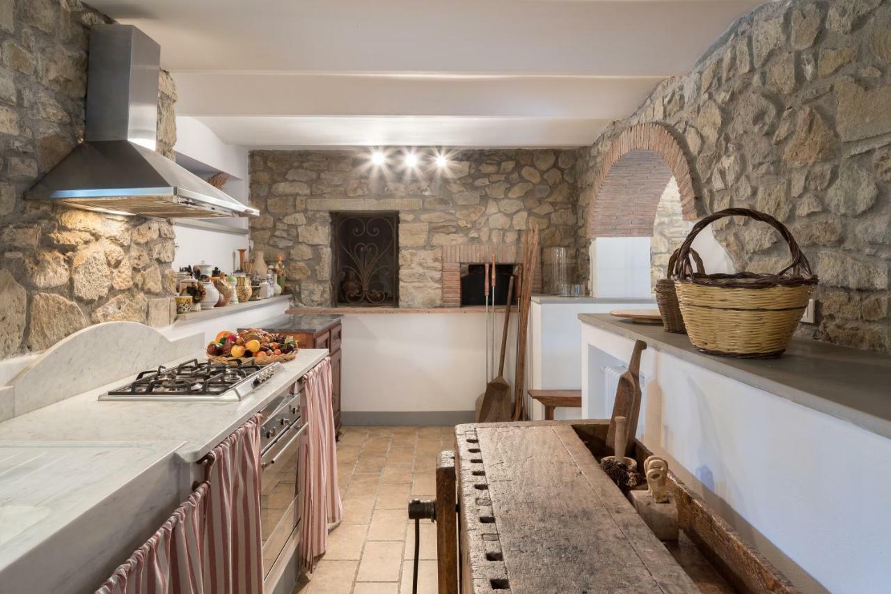 La Taverna Fra Le Colline Arezzo Bagian luar foto