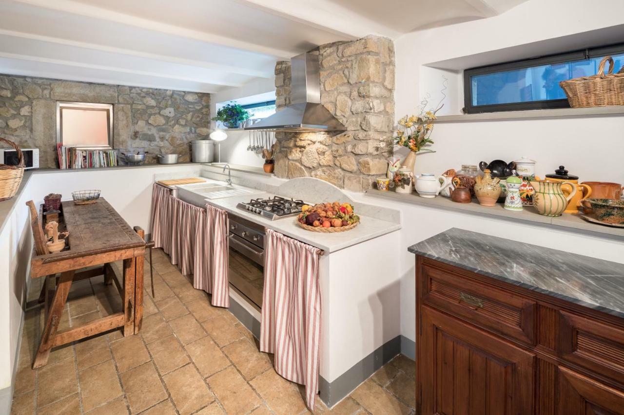 La Taverna Fra Le Colline Arezzo Bagian luar foto